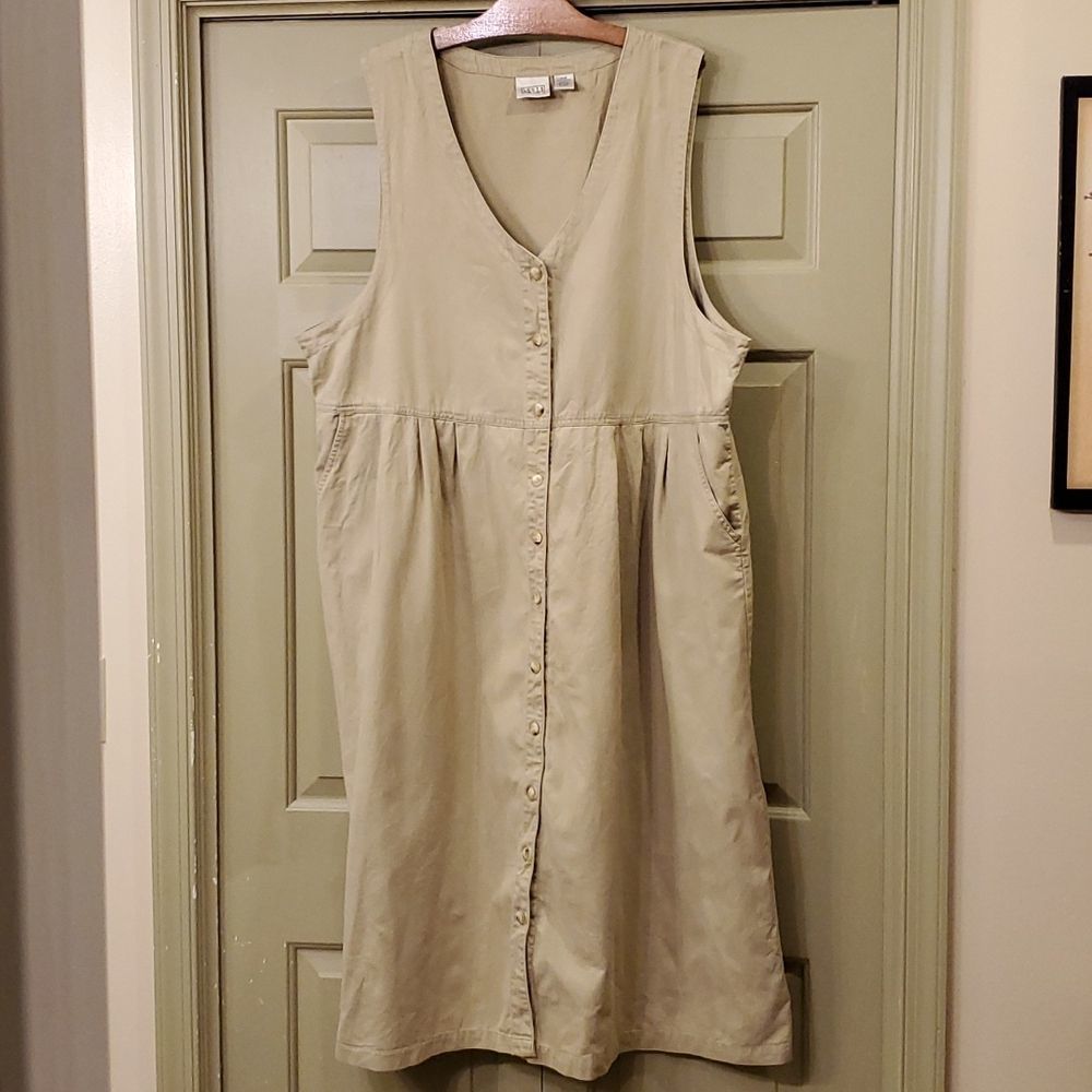 Laura Gayle Woman plus size khaki romper dress